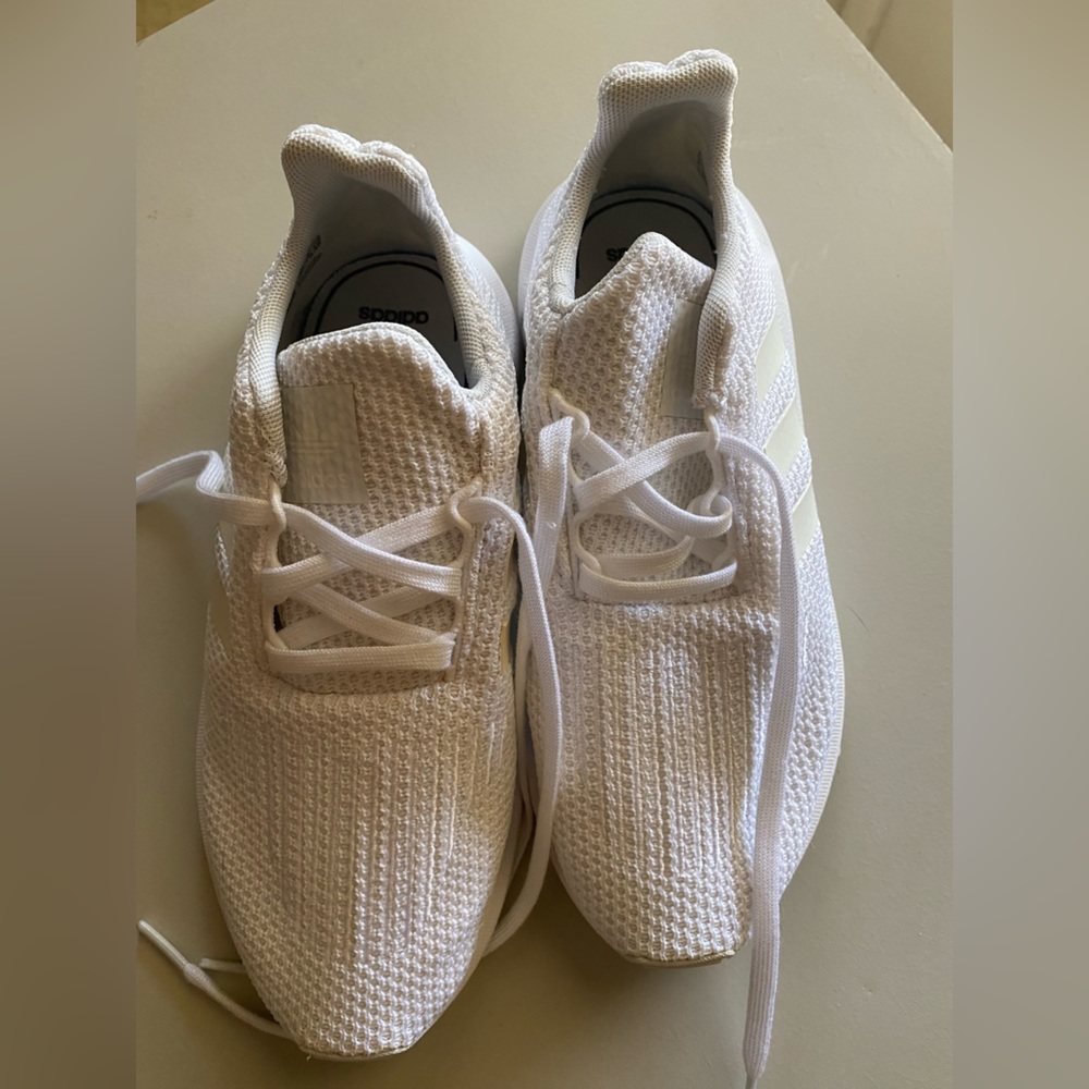 Adidas | Swift Run Sneakers